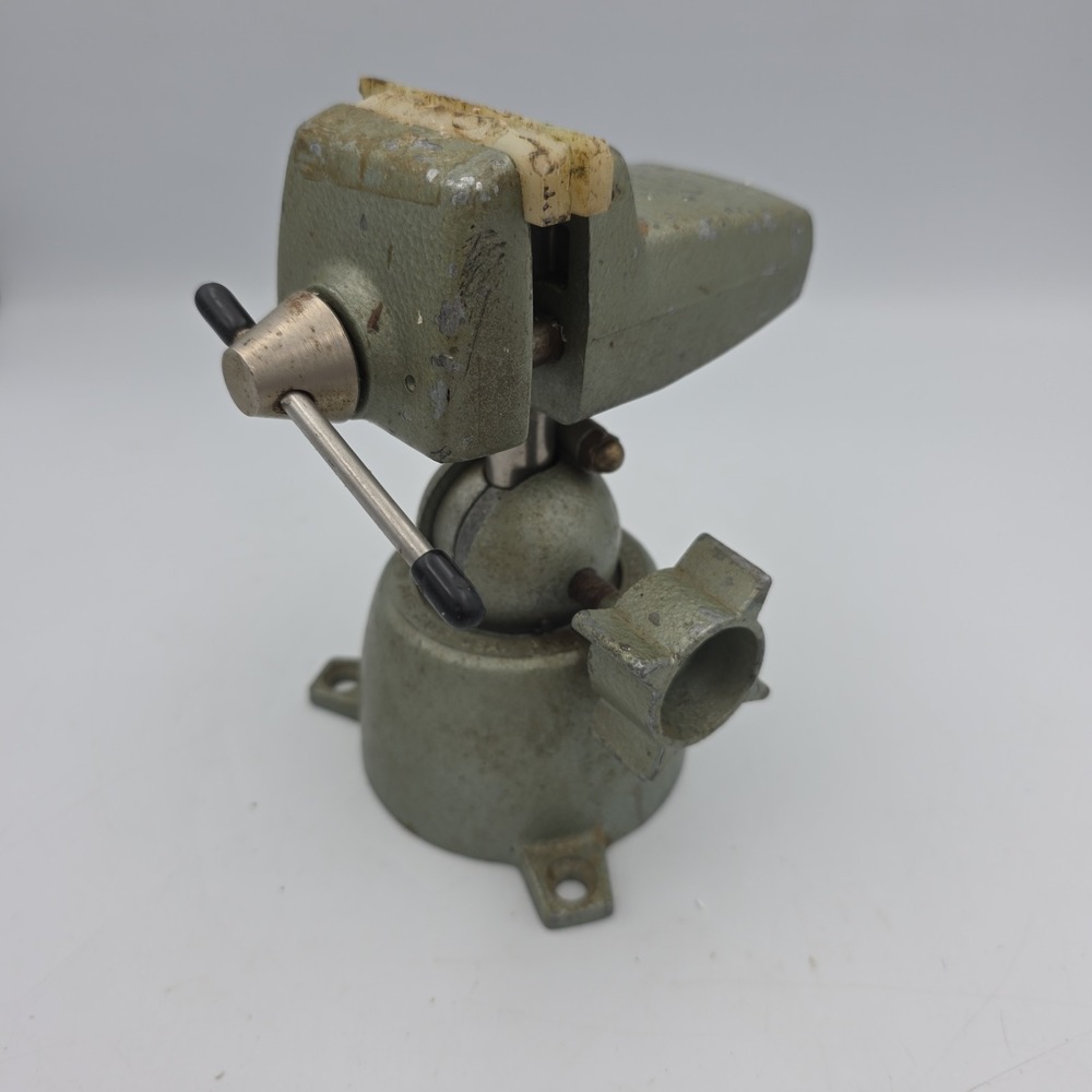 Panavise 2-1/2" Light Duty Multi-Angle Vise with Swivel Base 301 Vintage